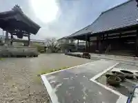 即成寺の{uncategorized: "未分類", other: "その他", undefined: "問題あり", building: "その他建物", grave: "お墓", sacred_gate: "鳥居", guardian: "狛犬", statue: "像", buddha: "仏像", history: "歴史", nature: "自然", garden: "庭園", animal: "動物", pagoda: "塔", temizu: "手水舎", mountain_gate: "山門・神門", sanctuary: "本殿・本堂", subordinate: "末社・摂社", art: "芸術", scenery: "景色", jizo: "地蔵", ema: "絵馬", goshuin: "御朱印", omikuji: "おみくじ", items: "授与品その他", amulet: "お守り", goshuincho: "御朱印帳", eats: "食事", festival: "お祭り", votive_dance: "神楽", shichigosan: "七五三参", wedding: "結婚式", experience: "体験その他", initially: "初詣", around: "周辺", anti_infection: "感染症対策"}