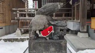 北海道神宮頓宮の狛犬