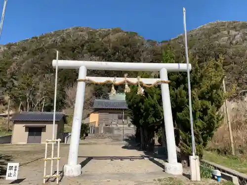 神明神社の鳥居