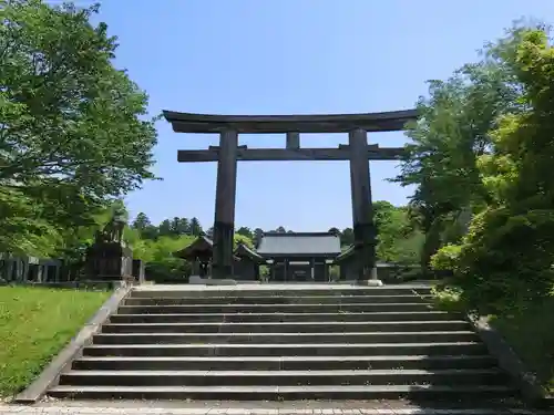 吉野神宮の鳥居