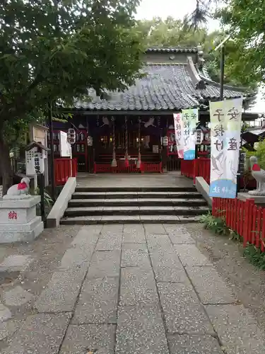 鴻神社の本殿・本堂