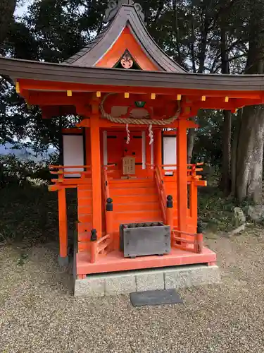 岡田鴨神社の末社・摂社