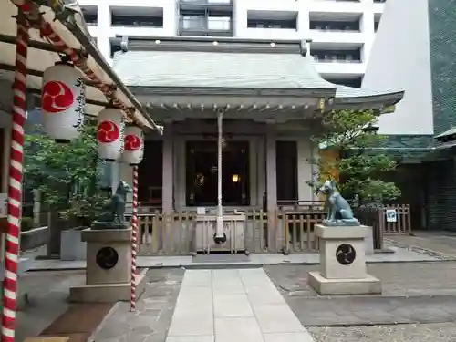 宮益御嶽神社の本殿・本堂