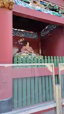 静岡浅間神社の像