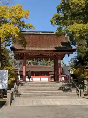 津島神社の山門・神門