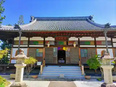 崇福寺の本殿・本堂