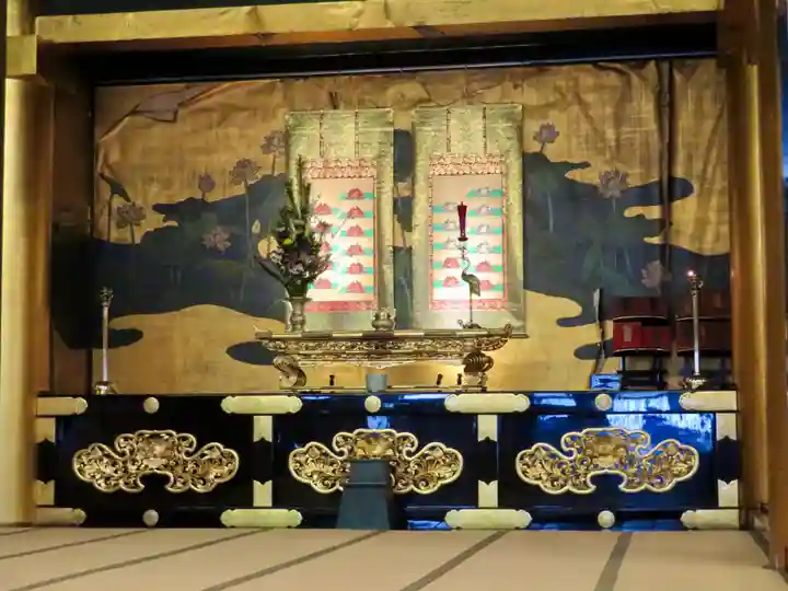 東本願寺の本殿・本堂