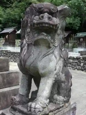 船津神社の狛犬