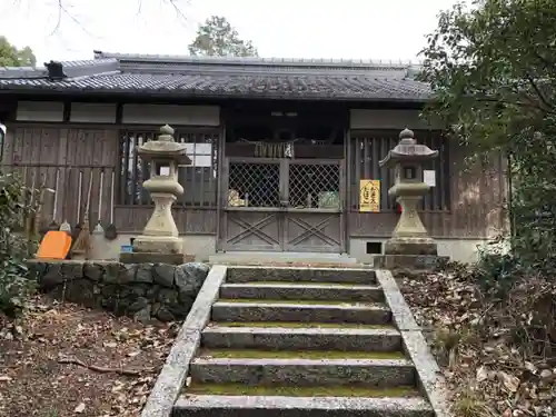 粟神社の本殿・本堂