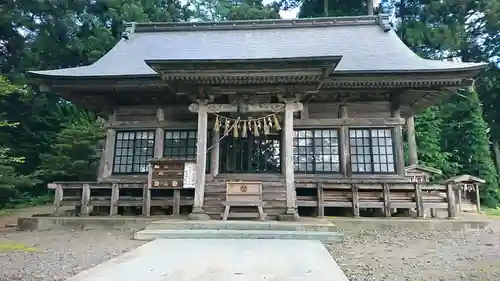 羽黒神社の本殿・本堂