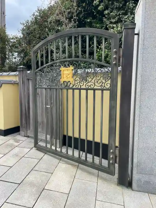 妙典寺の{uncategorized: "未分類", other: "その他", undefined: "問題あり", building: "その他建物", grave: "お墓", sacred_gate: "鳥居", guardian: "狛犬", statue: "像", buddha: "仏像", history: "歴史", nature: "自然", garden: "庭園", animal: "動物", pagoda: "塔", temizu: "手水舎", mountain_gate: "山門・神門", sanctuary: "本殿・本堂", subordinate: "末社・摂社", art: "芸術", scenery: "景色", jizo: "地蔵", ema: "絵馬", goshuin: "御朱印", omikuji: "おみくじ", items: "授与品その他", amulet: "お守り", goshuincho: "御朱印帳", eats: "食事", festival: "お祭り", votive_dance: "神楽", shichigosan: "七五三参", wedding: "結婚式", experience: "体験その他", initially: "初詣", around: "周辺", anti_infection: "感染症対策"}