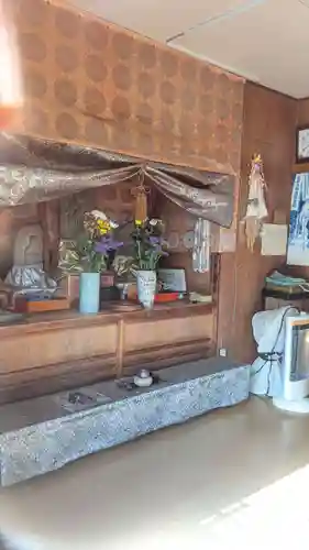 弘法堂（赤坂町）の地蔵