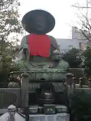 霊巌寺の地蔵