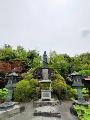 大日山神護院（新座観音）の仏像