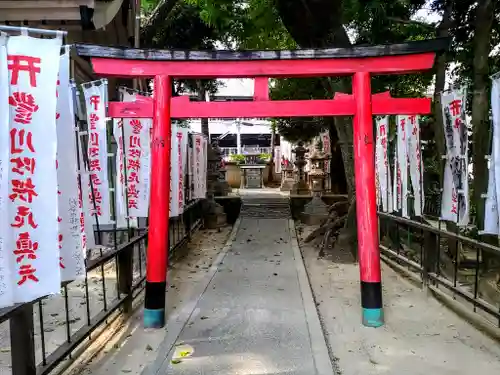 御霊神社の末社・摂社
