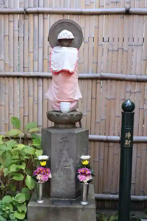 薬研堀不動院(川崎大師東京別院)(東京都)