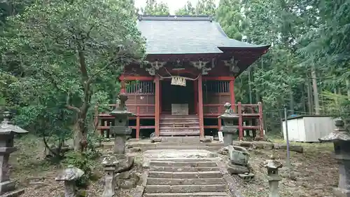 熊野神社の本殿