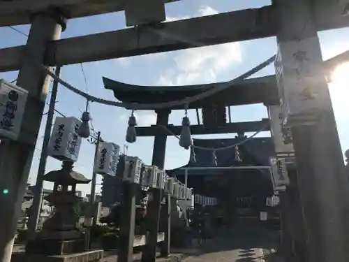 沼垂白山神社の鳥居