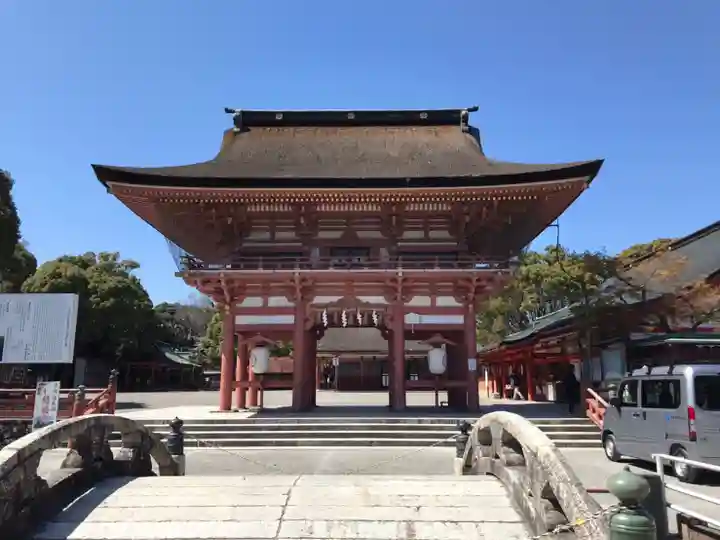 津島神社の山門・神門