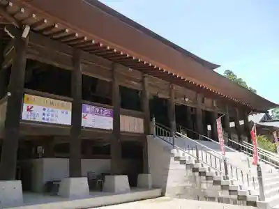 高蔵寺の本殿・本堂