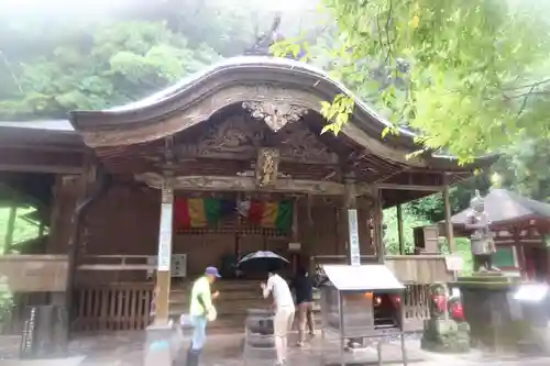 青龍寺の本殿