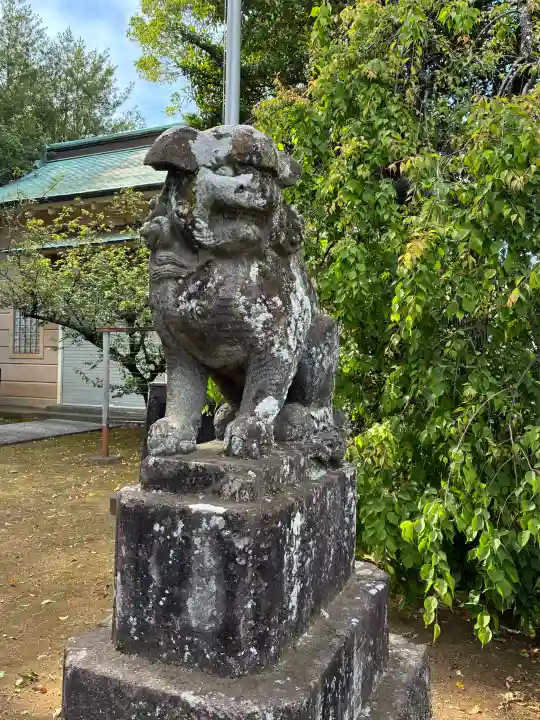 下多賀神社の{uncategorized: "未分類", other: "その他", undefined: "問題あり", building: "その他建物", grave: "お墓", sacred_gate: "鳥居", guardian: "狛犬", statue: "像", buddha: "仏像", history: "歴史", nature: "自然", garden: "庭園", animal: "動物", pagoda: "塔", temizu: "手水舎", mountain_gate: "山門・神門", sanctuary: "本殿・本堂", subordinate: "末社・摂社", art: "芸術", scenery: "景色", jizo: "地蔵", ema: "絵馬", goshuin: "御朱印", omikuji: "おみくじ", items: "授与品その他", amulet: "お守り", goshuincho: "御朱印帳", eats: "食事", festival: "お祭り", votive_dance: "神楽", shichigosan: "七五三参", wedding: "結婚式", experience: "体験その他", initially: "初詣", around: "周辺", anti_infection: "感染症対策"}