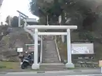 神明社の鳥居