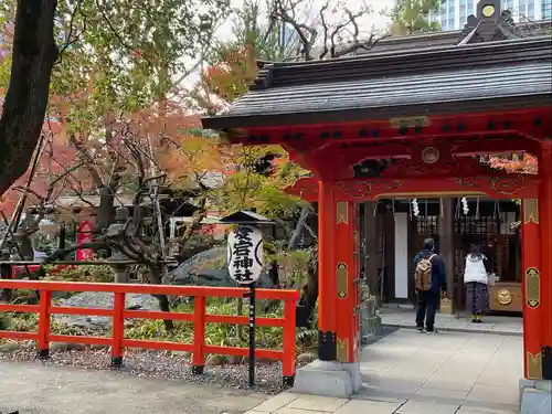 愛宕神社の山門・神門