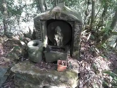 鶴の岩屋(法海寺)の地蔵