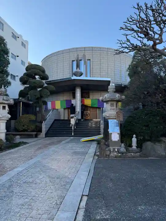 真珠院の{uncategorized: "未分類", other: "その他", undefined: "問題あり", building: "その他建物", grave: "お墓", sacred_gate: "鳥居", guardian: "狛犬", statue: "像", buddha: "仏像", history: "歴史", nature: "自然", garden: "庭園", animal: "動物", pagoda: "塔", temizu: "手水舎", mountain_gate: "山門・神門", sanctuary: "本殿・本堂", subordinate: "末社・摂社", art: "芸術", scenery: "景色", jizo: "地蔵", ema: "絵馬", goshuin: "御朱印", omikuji: "おみくじ", items: "授与品その他", amulet: "お守り", goshuincho: "御朱印帳", eats: "食事", festival: "お祭り", votive_dance: "神楽", shichigosan: "七五三参", wedding: "結婚式", experience: "体験その他", initially: "初詣", around: "周辺", anti_infection: "感染症対策"}