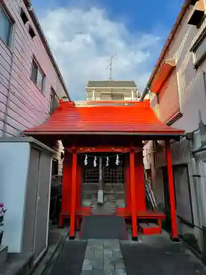 伏見大漁稲荷神社の{uncategorized: "未分類", other: "その他", undefined: "問題あり", building: "その他建物", grave: "お墓", sacred_gate: "鳥居", guardian: "狛犬", statue: "像", buddha: "仏像", history: "歴史", nature: "自然", garden: "庭園", animal: "動物", pagoda: "塔", temizu: "手水舎", mountain_gate: "山門・神門", sanctuary: "本殿・本堂", subordinate: "末社・摂社", art: "芸術", scenery: "景色", jizo: "地蔵", ema: "絵馬", goshuin: "御朱印", omikuji: "おみくじ", items: "授与品その他", amulet: "お守り", goshuincho: "御朱印帳", eats: "食事", festival: "お祭り", votive_dance: "神楽", shichigosan: "七五三参", wedding: "結婚式", experience: "体験その他", initially: "初詣", around: "周辺", anti_infection: "感染症対策"}