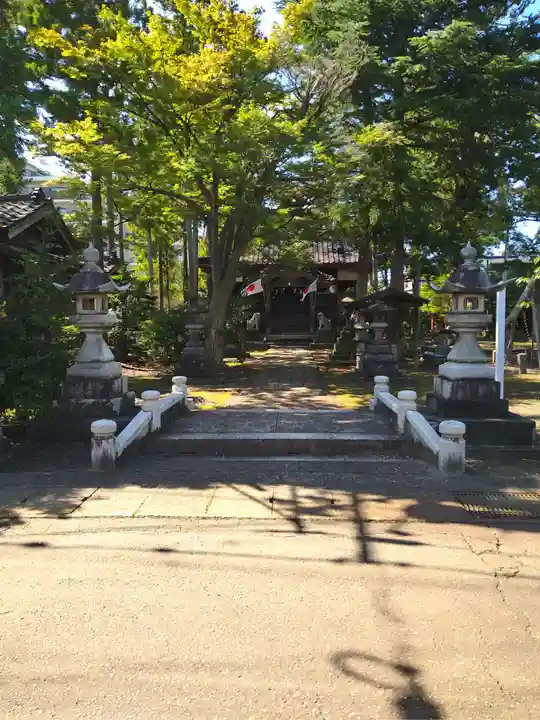 春日神社の本殿・本堂