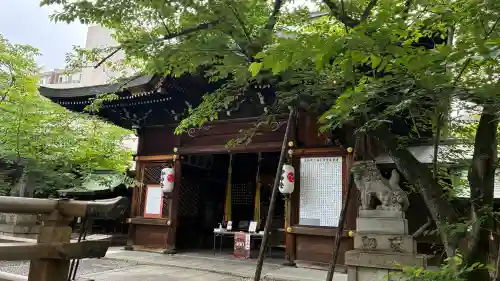 天孫神社の{uncategorized: "未分類", other: "その他", undefined: "問題あり", building: "その他建物", grave: "お墓", sacred_gate: "鳥居", guardian: "狛犬", statue: "像", buddha: "仏像", history: "歴史", nature: "自然", garden: "庭園", animal: "動物", pagoda: "塔", temizu: "手水舎", mountain_gate: "山門・神門", sanctuary: "本殿・本堂", subordinate: "末社・摂社", art: "芸術", scenery: "景色", jizo: "地蔵", ema: "絵馬", goshuin: "御朱印", omikuji: "おみくじ", items: "授与品その他", amulet: "お守り", goshuincho: "御朱印帳", eats: "食事", festival: "お祭り", votive_dance: "神楽", shichigosan: "七五三参", wedding: "結婚式", experience: "体験その他", initially: "初詣", around: "周辺", anti_infection: "感染症対策"}