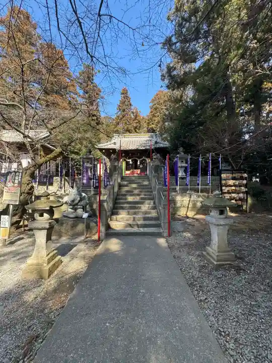 下野 星宮神社の{uncategorized: "未分類", other: "その他", undefined: "問題あり", building: "その他建物", grave: "お墓", sacred_gate: "鳥居", guardian: "狛犬", statue: "像", buddha: "仏像", history: "歴史", nature: "自然", garden: "庭園", animal: "動物", pagoda: "塔", temizu: "手水舎", mountain_gate: "山門・神門", sanctuary: "本殿・本堂", subordinate: "末社・摂社", art: "芸術", scenery: "景色", jizo: "地蔵", ema: "絵馬", goshuin: "御朱印", omikuji: "おみくじ", items: "授与品その他", amulet: "お守り", goshuincho: "御朱印帳", eats: "食事", festival: "お祭り", votive_dance: "神楽", shichigosan: "七五三参", wedding: "結婚式", experience: "体験その他", initially: "初詣", around: "周辺", anti_infection: "感染症対策"}