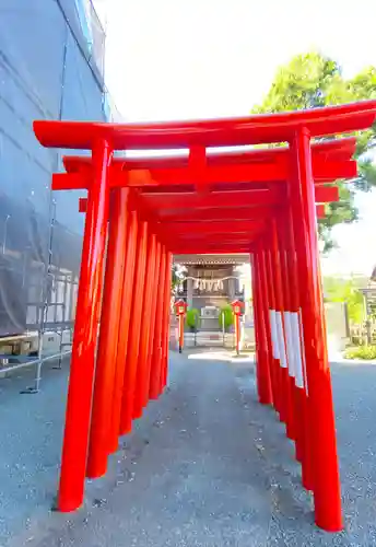 相模原氷川神社の鳥居