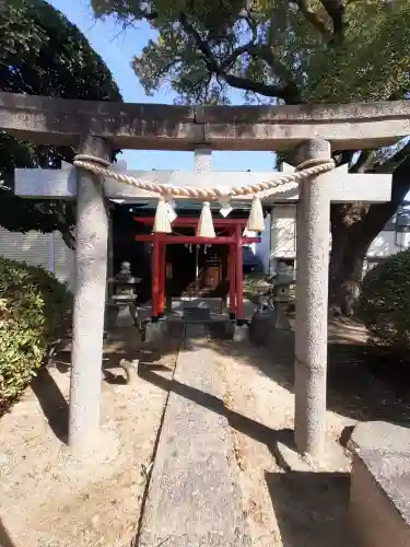 丹南天満宮の{uncategorized: "未分類", other: "その他", undefined: "問題あり", building: "その他建物", grave: "お墓", sacred_gate: "鳥居", guardian: "狛犬", statue: "像", buddha: "仏像", history: "歴史", nature: "自然", garden: "庭園", animal: "動物", pagoda: "塔", temizu: "手水舎", mountain_gate: "山門・神門", sanctuary: "本殿・本堂", subordinate: "末社・摂社", art: "芸術", scenery: "景色", jizo: "地蔵", ema: "絵馬", goshuin: "御朱印", omikuji: "おみくじ", items: "授与品その他", amulet: "お守り", goshuincho: "御朱印帳", eats: "食事", festival: "お祭り", votive_dance: "神楽", shichigosan: "七五三参", wedding: "結婚式", experience: "体験その他", initially: "初詣", around: "周辺", anti_infection: "感染症対策"}
