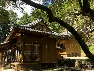 男女神社の本殿・本堂