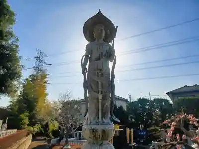 長久寺の{uncategorized: "未分類", other: "その他", undefined: "問題あり", building: "その他建物", grave: "お墓", sacred_gate: "鳥居", guardian: "狛犬", statue: "像", buddha: "仏像", history: "歴史", nature: "自然", garden: "庭園", animal: "動物", pagoda: "塔", temizu: "手水舎", mountain_gate: "山門・神門", sanctuary: "本殿・本堂", subordinate: "末社・摂社", art: "芸術", scenery: "景色", jizo: "地蔵", ema: "絵馬", goshuin: "御朱印", omikuji: "おみくじ", items: "授与品その他", amulet: "お守り", goshuincho: "御朱印帳", eats: "食事", festival: "お祭り", votive_dance: "神楽", shichigosan: "七五三参", wedding: "結婚式", experience: "体験その他", initially: "初詣", around: "周辺", anti_infection: "感染症対策"}