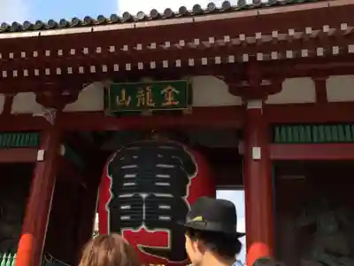 浅草寺の山門・神門