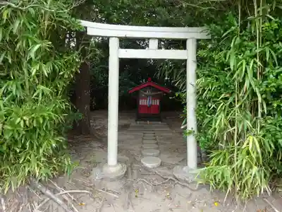 若宮八幡神社の鳥居