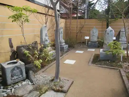 湯川寺 の仏像