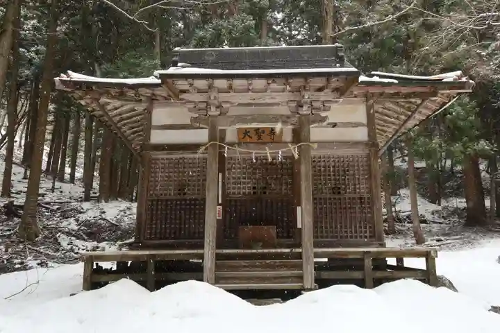 大聖寺不動堂(滋賀県)