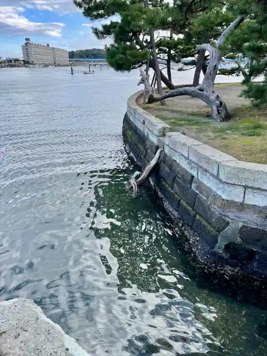 琵琶島神社(神奈川県)