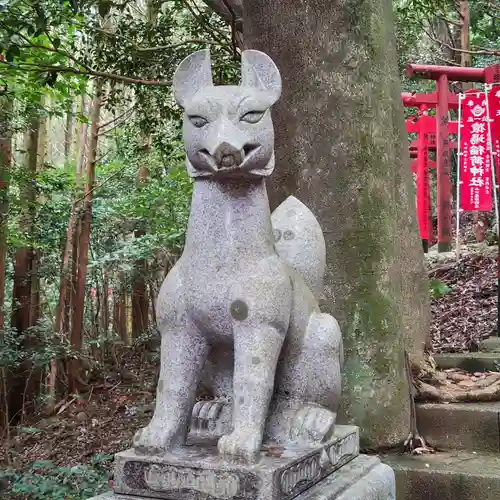 猿場稲荷神社の狛犬