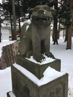豊栄神社の狛犬