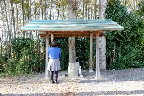 八幡神社の手水