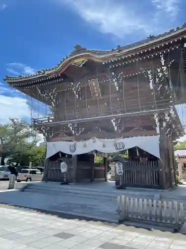 桑名宗社（春日神社）の山門