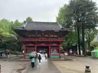根津神社の{uncategorized: "未分類", other: "その他", undefined: "問題あり", building: "その他建物", grave: "お墓", sacred_gate: "鳥居", guardian: "狛犬", statue: "像", buddha: "仏像", history: "歴史", nature: "自然", garden: "庭園", animal: "動物", pagoda: "塔", temizu: "手水舎", mountain_gate: "山門・神門", sanctuary: "本殿・本堂", subordinate: "末社・摂社", art: "芸術", scenery: "景色", jizo: "地蔵", ema: "絵馬", goshuin: "御朱印", omikuji: "おみくじ", items: "授与品その他", amulet: "お守り", goshuincho: "御朱印帳", eats: "食事", festival: "お祭り", votive_dance: "神楽", shichigosan: "七五三参", wedding: "結婚式", experience: "体験その他", initially: "初詣", around: "周辺", anti_infection: "感染症対策"}