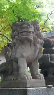 秋葉神社の狛犬