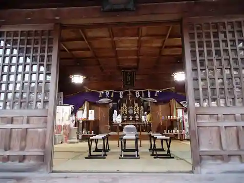 須衛都久神社の本殿